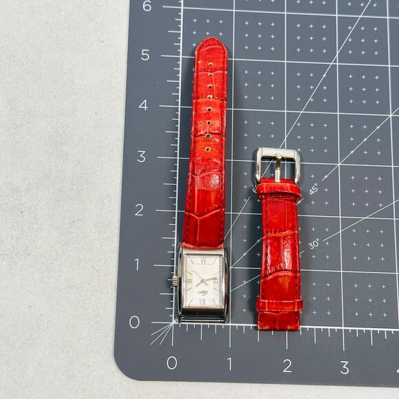 Lacoste Watch Womens 24mm Silver Tone Red Leather Strap New Battery FLAWED READ - Picture 11 of 11